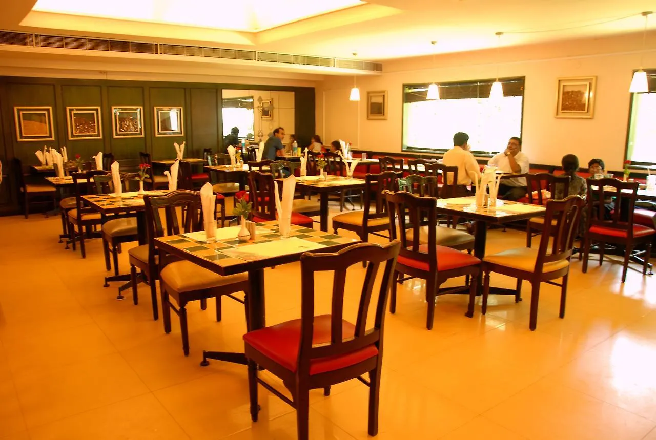 מייזור Hotel Siddharta